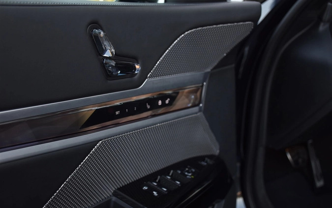 BMW Seria 7 cena 539900 przebieg: 15000, rok produkcji 2022 z Lubin małe 407